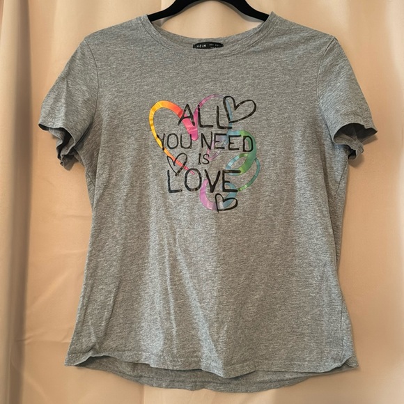 SHEIN Tops - SHEIN Heather Gray Tee “All You Need Is Love” Women’s Size Medium